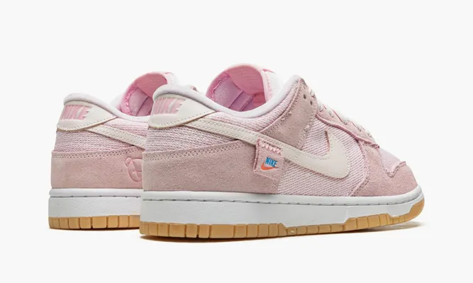 Кроссовки Nike Dunk Low WMNS «Teddy Bear» розовый