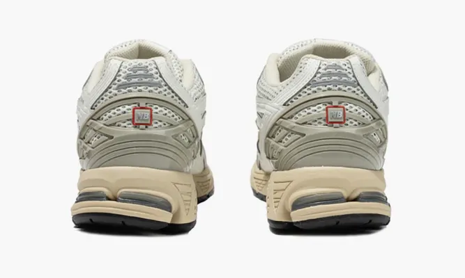Кроссовки New Balance 1906r «Sea Salt Marblehead» кремовый