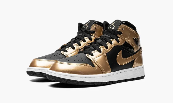 Кроссовки Air Jordan 1 Mid SE GS «Metallic Gold Black» желтый