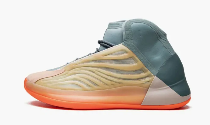 Для баскетбола Yeezy Qntm “hi Res Coral” бежевый