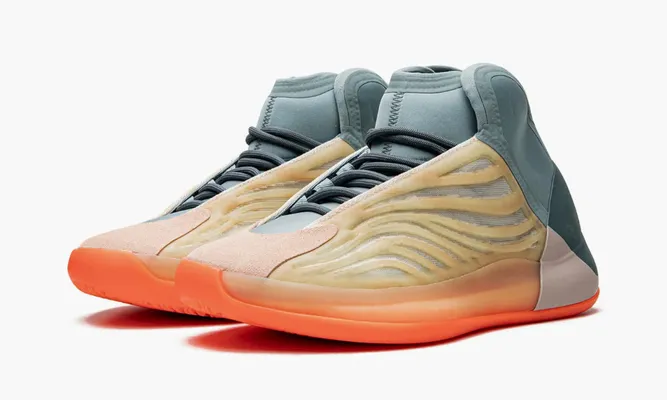 Для баскетбола Yeezy Qntm “hi Res Coral” бежевый