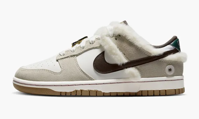 Кроссовки Nike Dunk Low WMNS «Fur And Bling» коричневый