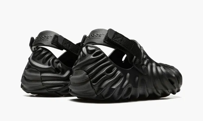 Кроссовки Crocs Pollex Clog «Salehe Bembury - Sasquatch» черный