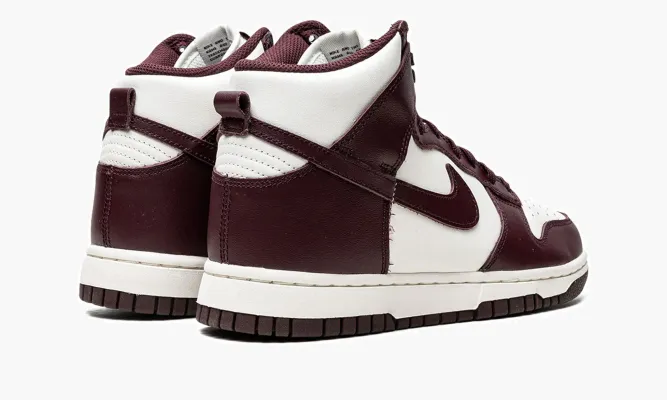 Кроссовки Nike Dunk High WMNS «Burgundy Crush» 94206ce426381c7a822a5f47acd6019f