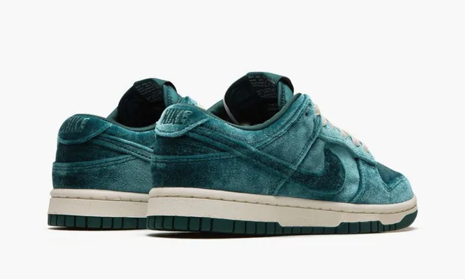 Кроссовки Nike Dunk Low WMNS «Velvet Teal» синий