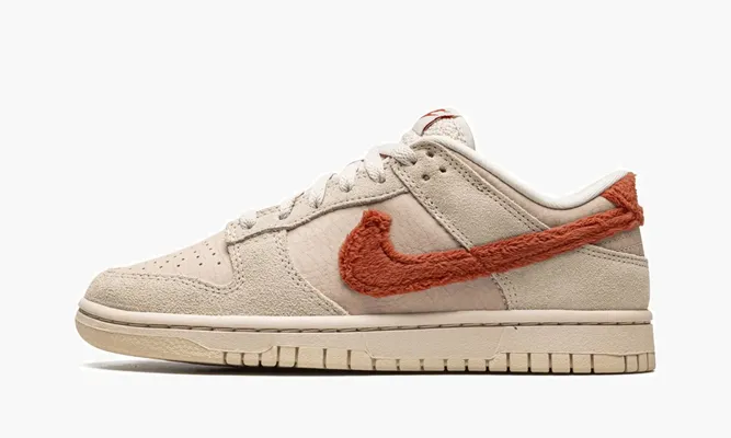 Кроссовки Nike Dunk Low WMNS «Terry Swoosh» бежевый