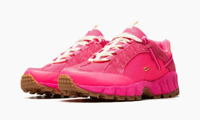 Кроссовки Nike Air Humara LX WMNS «Jacquemus Pink Flash» розовый