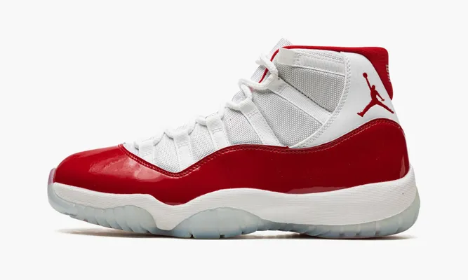 Для баскетбола Jordan 11 Retro «Cherry 2022» белый,красный