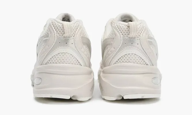 Кроссовки New Balance 530 «Beige» кремовый