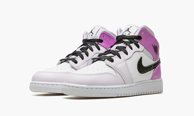 Кроссовки Air Jordan 1 Mid GS «Barely Grape» розовый