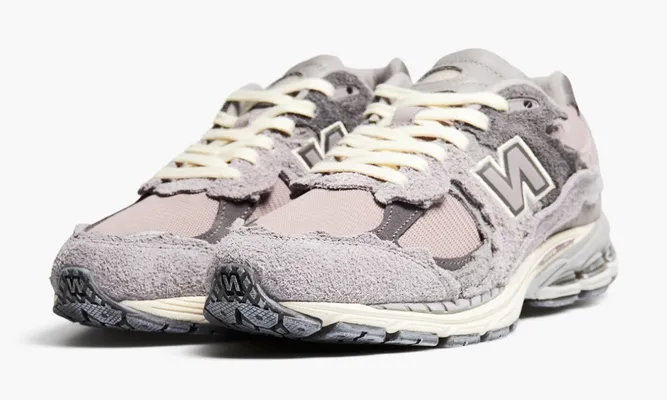 Кроссовки New Balance 2002r «Protection Pack Lunar New Year Dusty Lilac» серый
