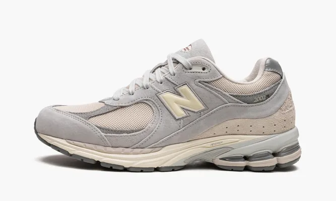 Кроссовки New Balance 2002r «Lunar New Year Concrete» серый