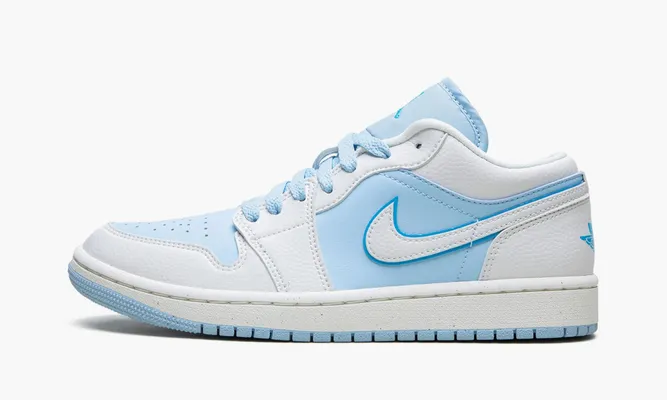 Кроссовки Air Jordan 1 Low SE WMNS «Reverse Ice Blue» lightBlue