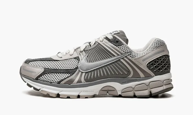 Кроссовки Nike Zoom Vomero 5 «Iron Ore Flat Pewter» серый