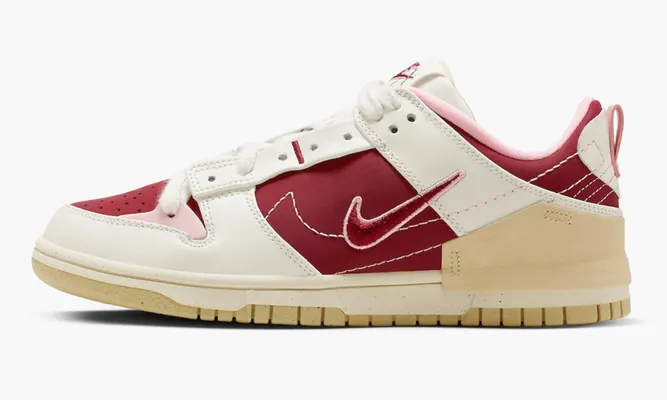Кроссовки Nike Dunk Low Disrupt 2 WMNS «Valentine's Day 2023» кремовый