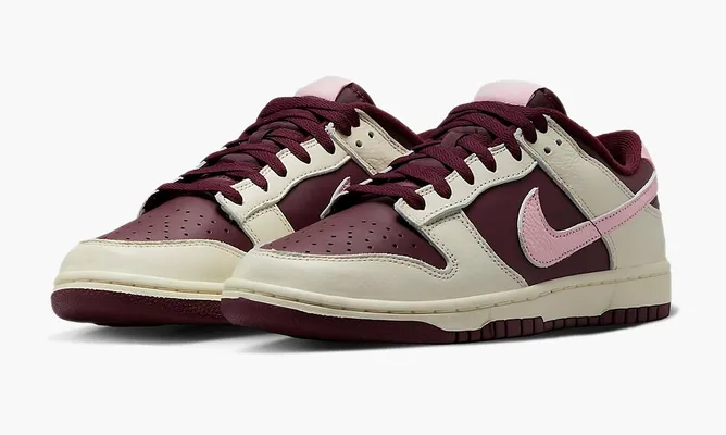 Кроссовки Nike Dunk Low Retro PRM «Valentine's Day 2023» кремовый