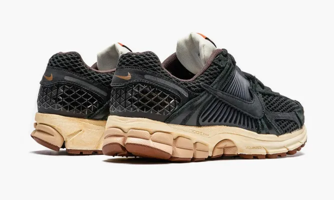 Кроссовки Nike Zoom Vomero 5 WMNS «Black Sesame» черный