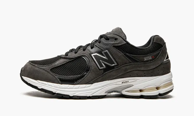 Кроссовки New Balance 2002r «Dark Grey» черный
