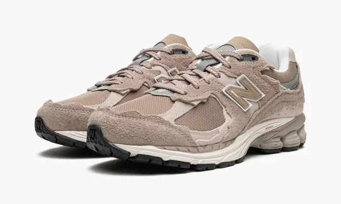 Кроссовки New Balance 2002r «Protection Pack Driftwood» бежевый