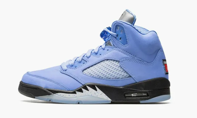 Кроссовки Air Jordan 5 Retro «Unc University Blue» lightBlue
