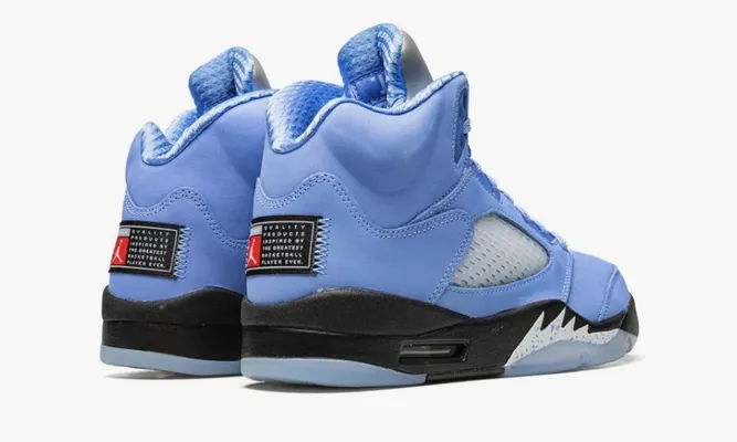 Кроссовки Air Jordan 5 Retro «Unc University Blue» lightBlue