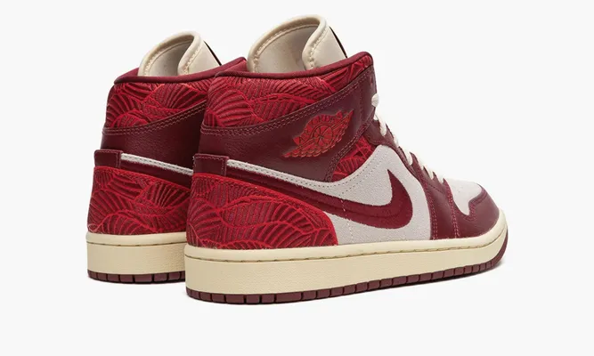 Кроссовки Air Jordan 1 Mid WMNS «Tiki Leaf Team Red» бордовый