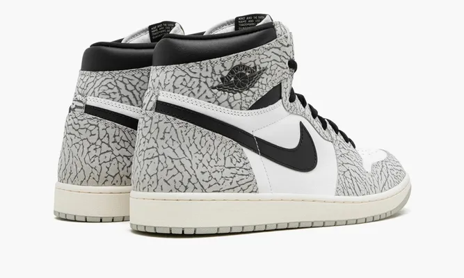 Кроссовки Air Jordan 1 Retro High OG «White Cement» серый,белый