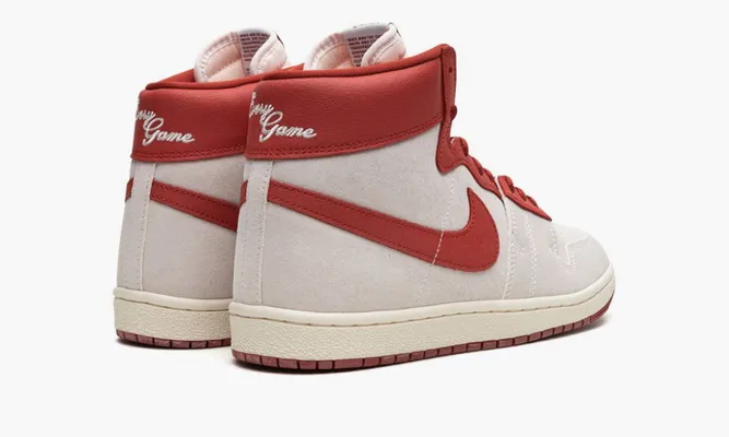 Кроссовки Jordan Air Ship Pe SP «Every Game Dune Red» розовый
