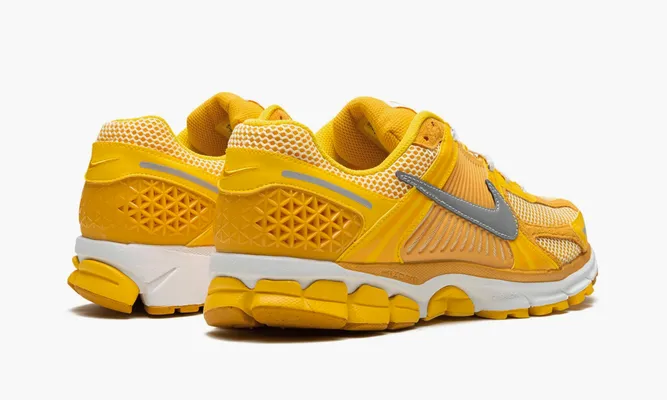Кроссовки Nike Zoom Vomero 5 «Yellow Ochre» желтый