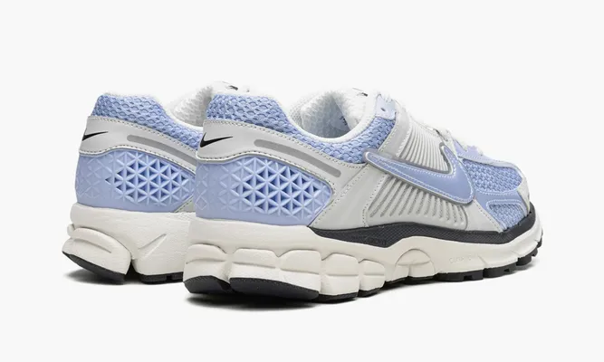 Кроссовки Nike Zoom Vomero 5 WMNS «Royal Tint Photon Dust» lightBlue