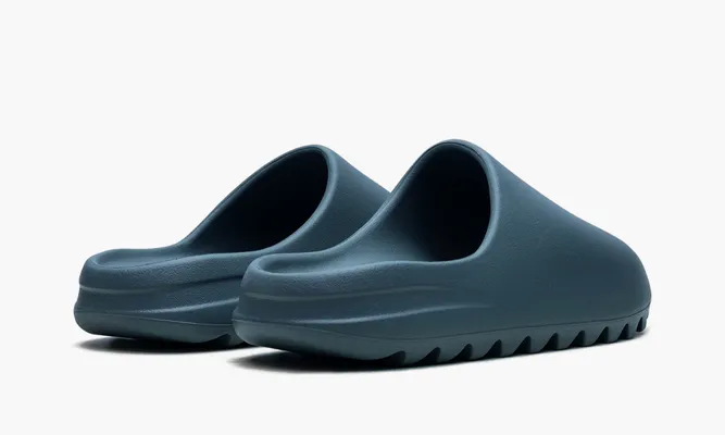 Кроссовки Yeezy Slide «Slate Marine» синий