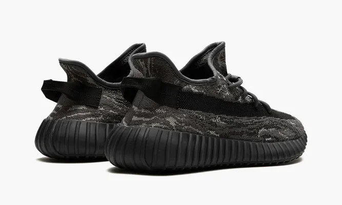 Кроссовки Yeezy Boost 350 V2 «Mx Dark Salt» черный