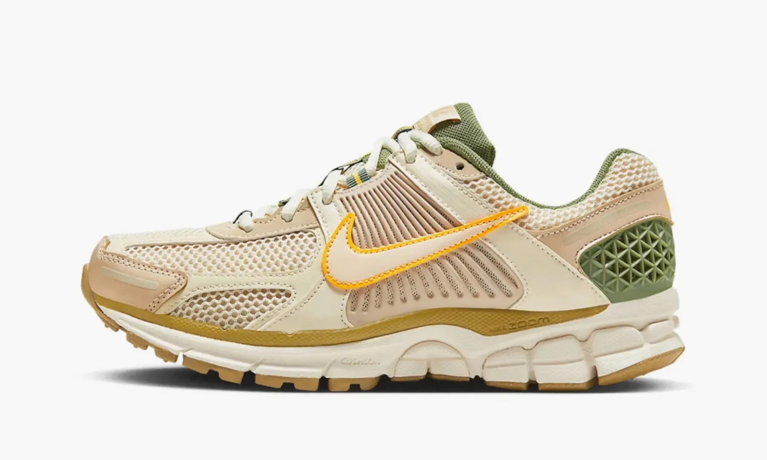 Nike Zoom Vomero 5 WMNS «Sail Laser Orange Medium Olive»