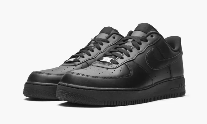 Кроссовки Nike Air Force 1 Low '07 «Triple Black» черный
