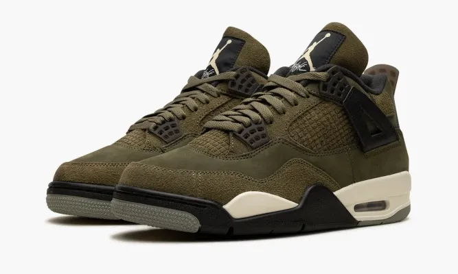 Кроссовки Air Jordan 4 Retro SE «Craft Medium Olive» зеленый