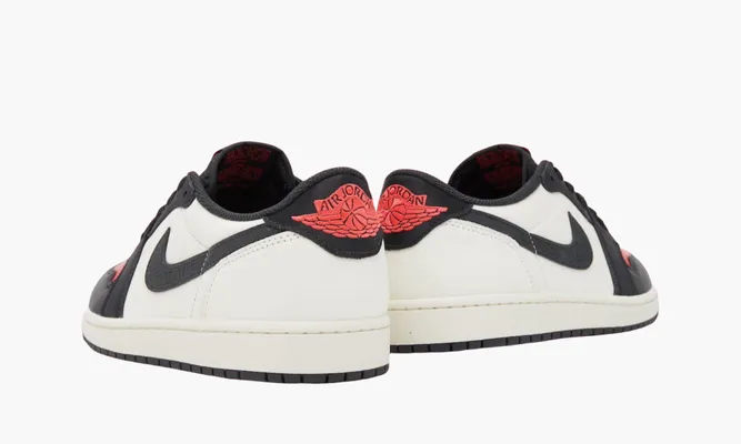 Кроссовки  Paris Saint-Germain x Air Jordan 1 Retro Low OG «Sail Pink Oxford» красный