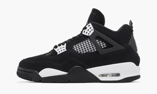 Кроссовки  Air Jordan 4 Retro «White Thunder» черный