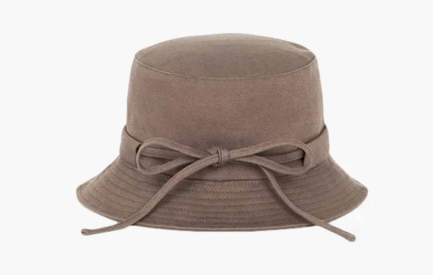 Аксессуары Jacquemus Le Bob Gadjo Bow Knotted Bucket Hat «Brown» коричневый