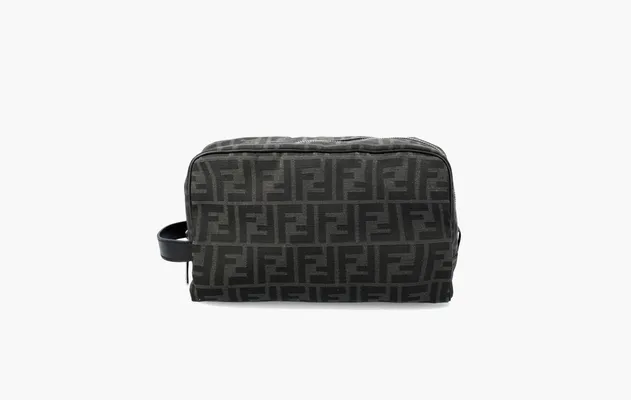 Сумки Fendi FF Toiletry Case «Black» серый