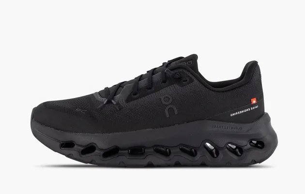Кроссовки On Running Shoes WMNS Low-Top «Black» черный