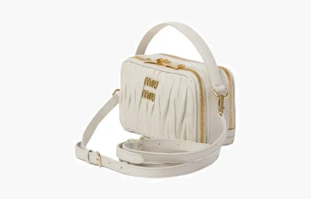 Сумки Miu Miu Matelassé Nappa Leather Shoulder Bag «White» 