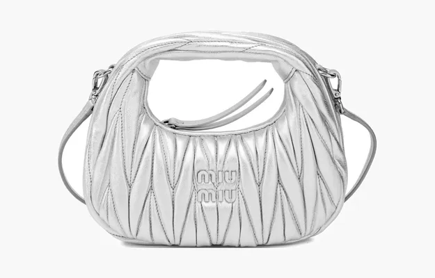 Сумки Miu Miu Matelassé Nappa Leather Hobo Mini Bag «Argento» 