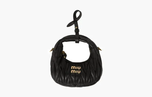 Сумки Miu Miu Matelasse Mini crossbody bag in nappa leather «Black» 