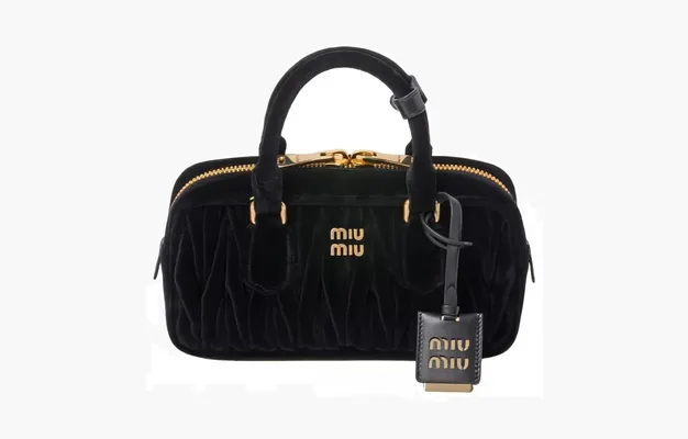 Сумки Miu Miu Arcadie Matelasse Tote Bag «Black» 