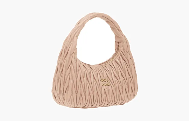 Сумки Miu Miu Wander matelassé nappa leather hobo bag «Cameo» 