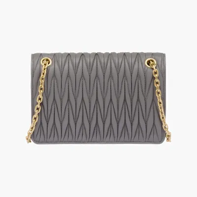 Сумки Miu Miu Matelassé Shoulder Bag «Grey» 