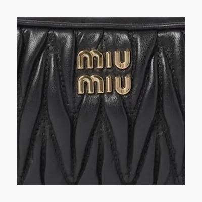 Сумки Miu Miu Women Belt with Matelassé Pouch «Black» 