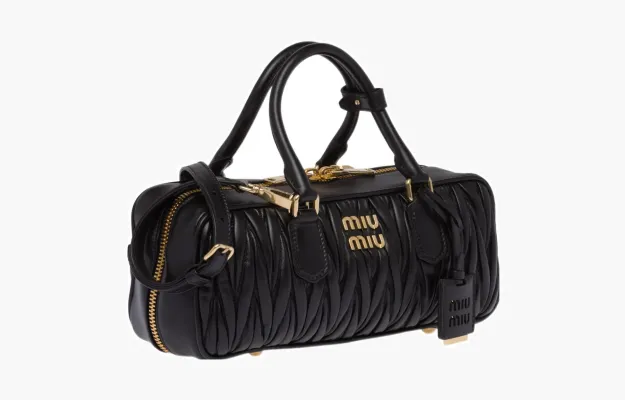 Сумки Miu Miu Wide Arcadie Matelassé Nappa Leather Bag «Black» 