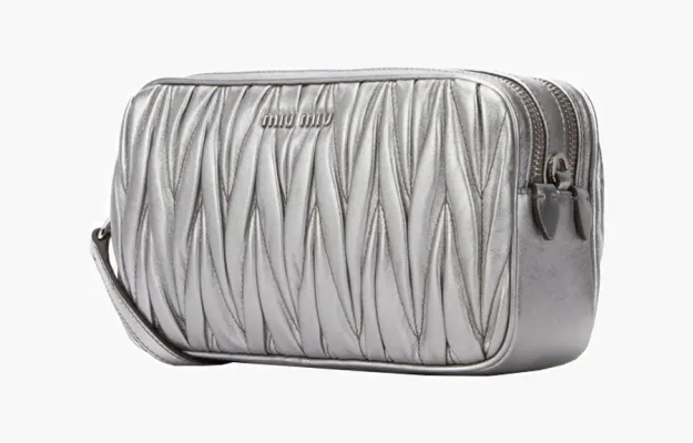 Сумки Miu Miu Matelass Logo Shoulder Bag «Silver» 