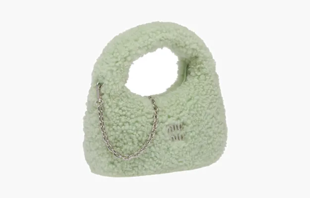 Сумки Miu Miu Wander shearling mini hobo bag «Green» 